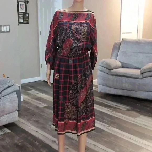 Vintage silk Neiman Marcus midi dress - Picture 4 of 12